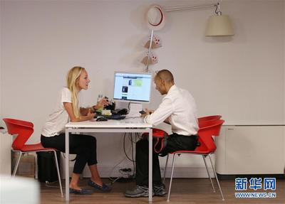 在首個(gè)全境覆蓋5G的國家體驗(yàn)華為技術(shù)