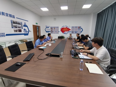 創(chuàng)新中心與企業(yè)簽訂智能化技術(shù)改造咨詢?cè)\斷服務(wù)協(xié)議，開啟技術(shù)轉(zhuǎn)型升級(jí)新篇章